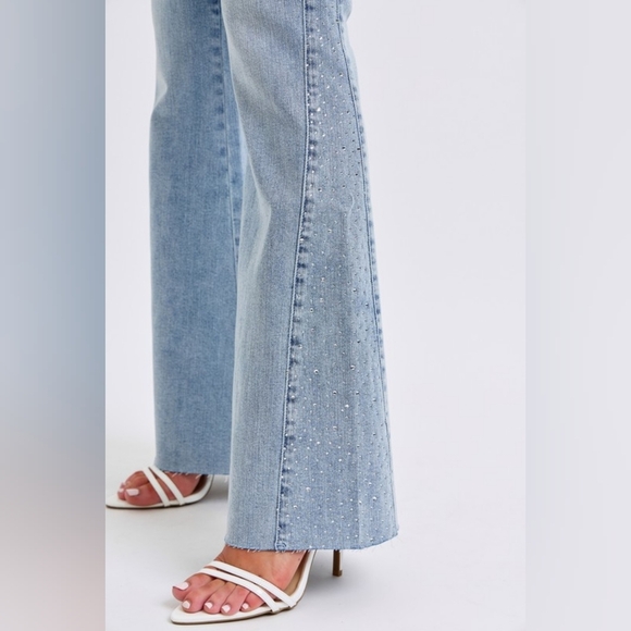Judy Blue MR Light Wash Button Fly Rhinestone Side Panel Flare Jeans Various NEW - Picture 15 of 16